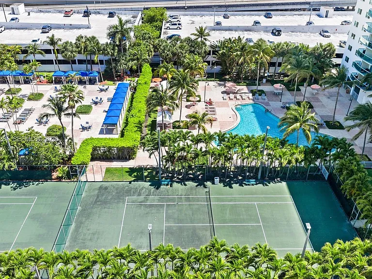 19380 Collins Ave #1122 — Photo 17