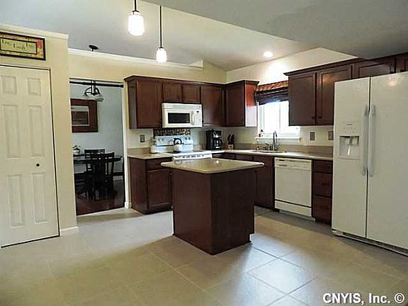 2nd image of 4181 Antler Ln