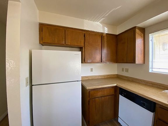 5th image of 1405-1409 Longbranch Ave #1405-A