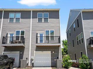 4016 Capital Ridge Ct, Charlotte, NC 28205