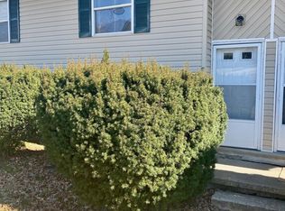 238 Christmas Ridge Rd APT 9, Berea, KY 40403