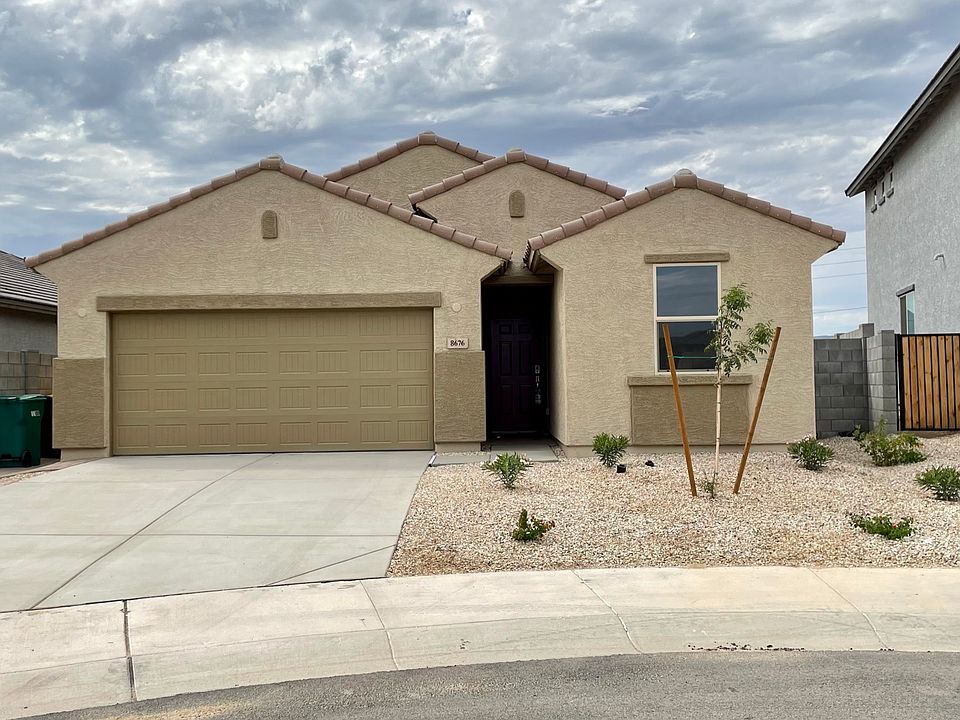 1st image of 8676 N 170th Ln