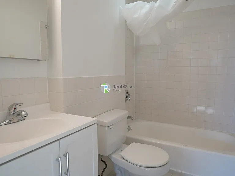 13 Embassy Rd #1137 — Photo 11