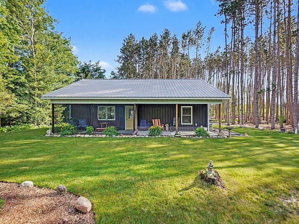 1st image of 22032 Pine Valley Dr