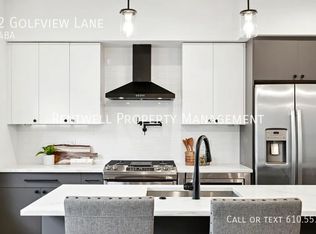 9522 Golfview Ln, Philadelphia, PA 19114