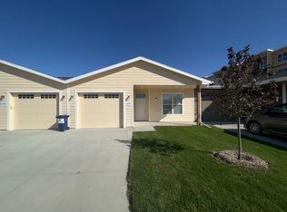 1803 Hillcrest Dr, Bellevue, NE 68005
