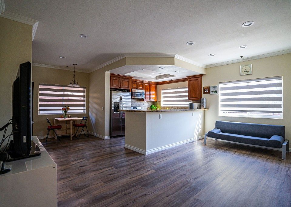 1st image of 2310 N Fairview St APT 104