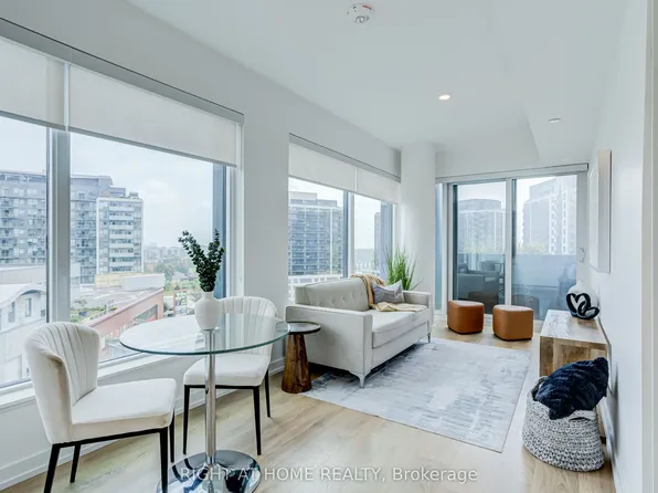 1100 Sheppard Ave W #908, Toronto, ON M3J 0G8