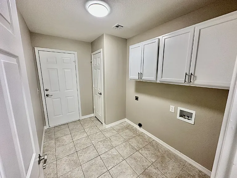 6 Roessler Ln — Photo 29