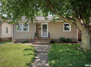 316 1st Ave, Silvis, IL 61282