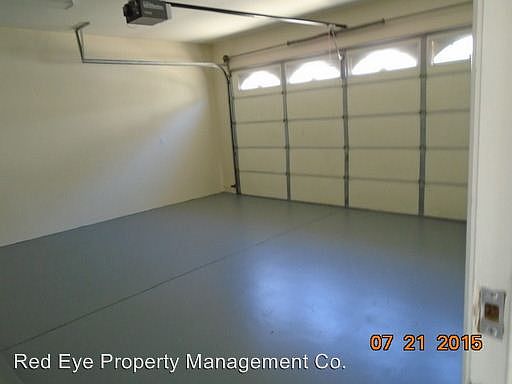 2nd image of 11998 Hawthorne Blvd