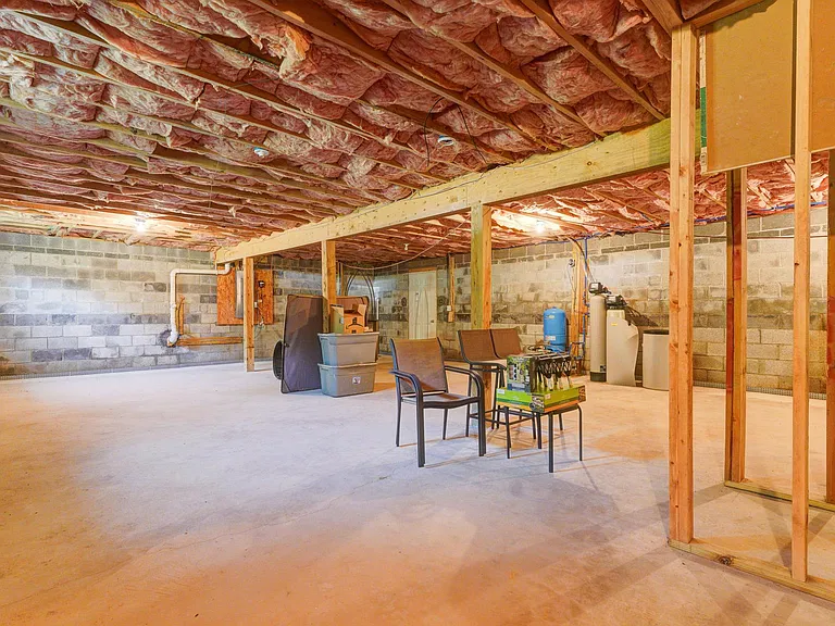152 Granite Rd — Photo 13