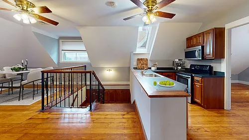 126 Calumet St Photo 1