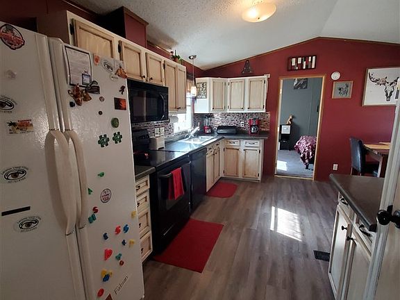 4th image of 954 N McCue St Lot 100