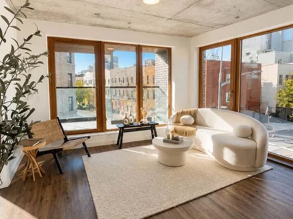 540 Graham Avenue image 1 of 16