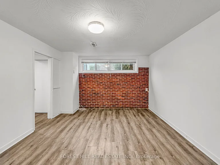 5 Woodenhill Ct #BASEMENT — Photo 7