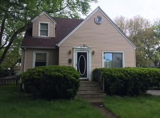 2145 Inner Cir, Munster, IN 46321