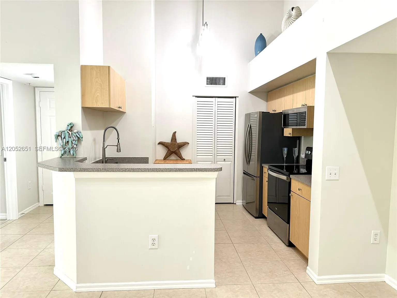 Villa Del Sol Condo — Photo 3