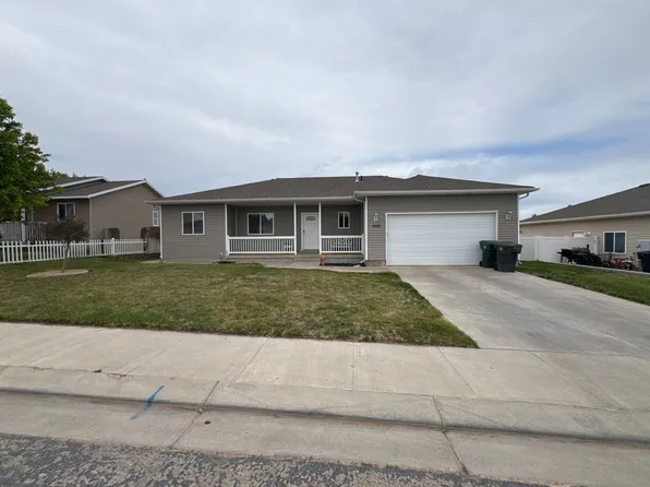 1452 W 975 S, Vernal, UT 84078
