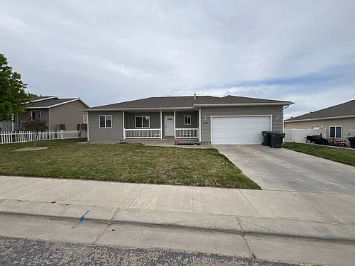 1452 W 975 S Photo 1