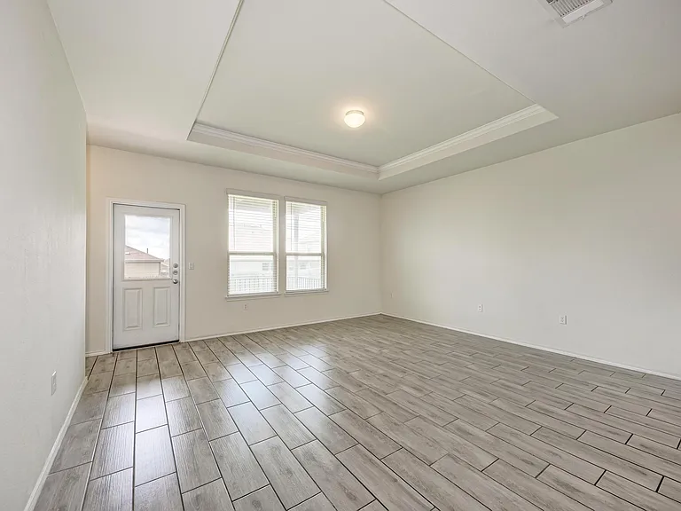 11809 Eragon Dr — Photo 15