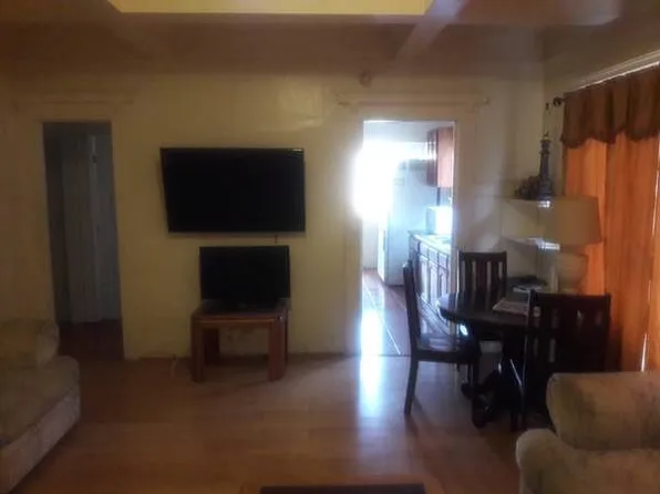 2519 W Jefferson Blvd, Los Angeles, CA 90018