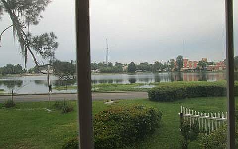 4th image of 384 NE Lake Desoto Cir