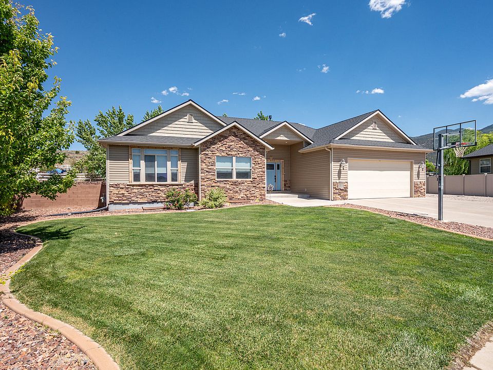 邦楽 PONTIACSGALAXYHEADMEETING Blankeyjetcity 1/18 GMP 1970 Pontiac GTO THE JUDGE Convertible Bermuda Blue Store