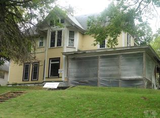 800 Prairie St, Guthrie Center, IA 50115