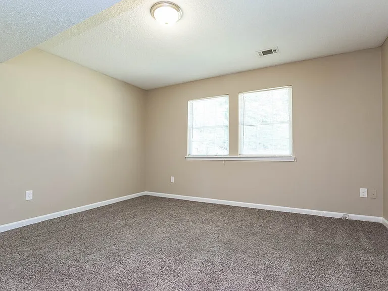 7509 Stonehenge Way — Photo 11