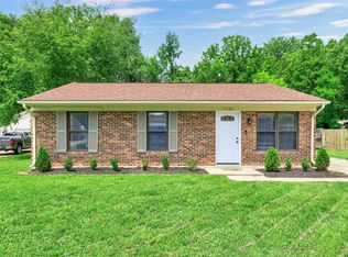 4736 Kings Mill Dr, Owensboro, KY 42303