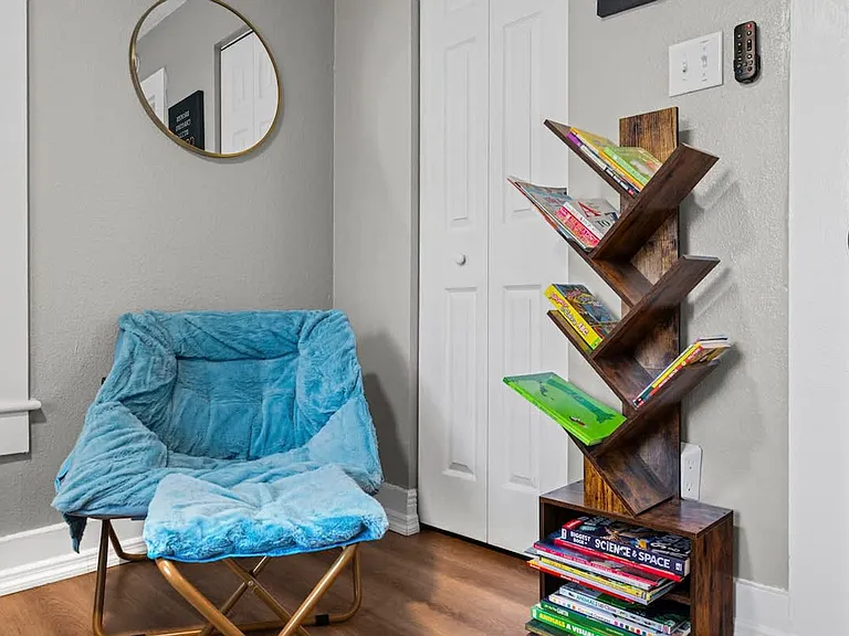 Reading Area