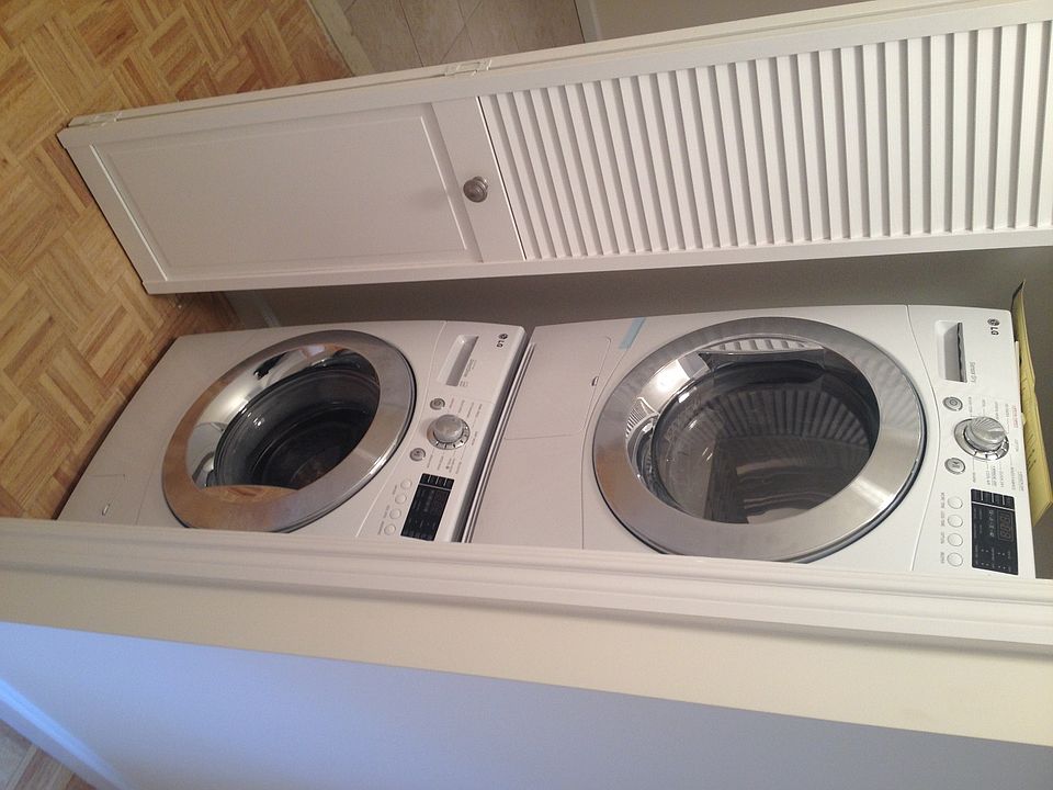2nd image of 910 W End Ave APT 2A