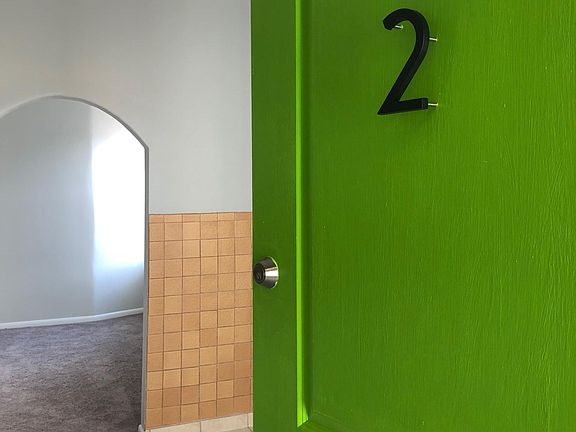 2nd image of 1614 Hoffner St #2