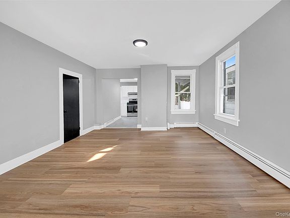 5th image of 30 Kendall Avenue