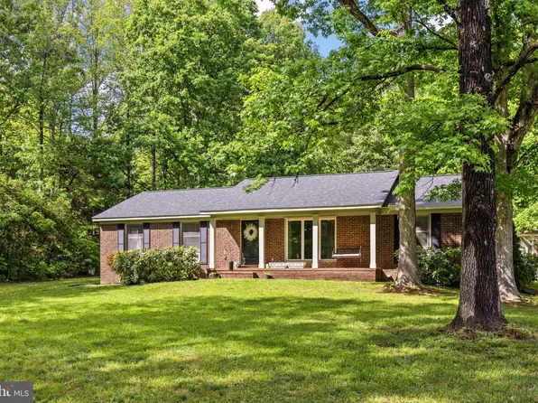 7501 Hunters Lodge Dr, Spotsylvania, VA 22551