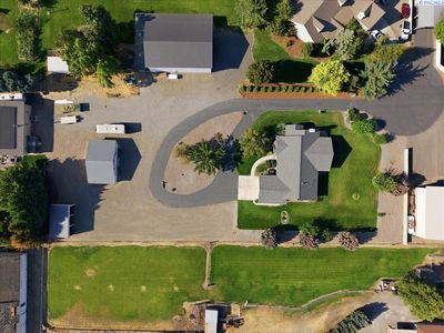 56 Applegate Ln, Burbank, WA, 99323