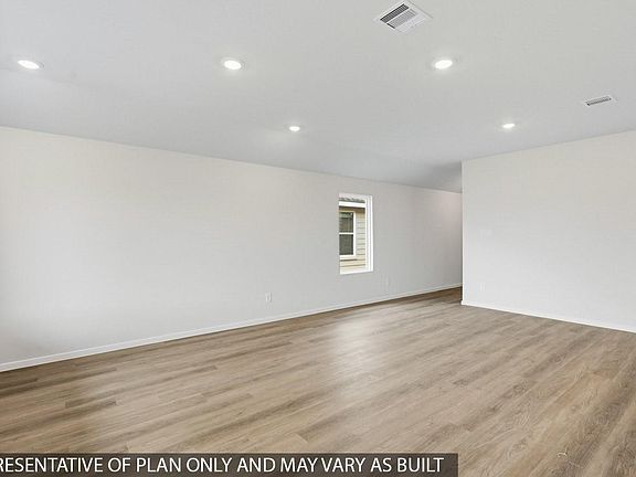 5th image of 16506 Pinecone Grove Ln