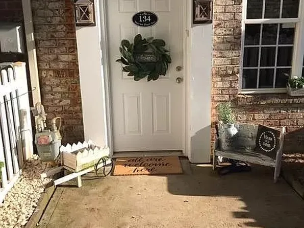 134 Marketplace Ave, Mooresville, NC 28117