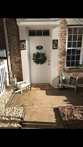 134 Marketplace Ave Photo 1