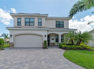 1540 Raffina Ct, Naples, FL 34105