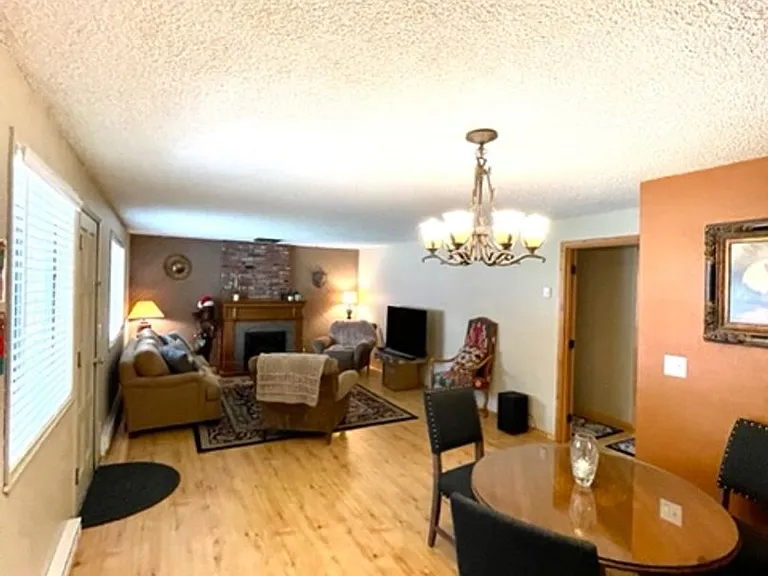 1339 NW Milwaukee Ave — Photo 4