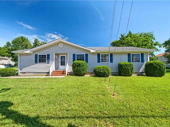 2 Butler Farm Rd, Hampton, VA 23666