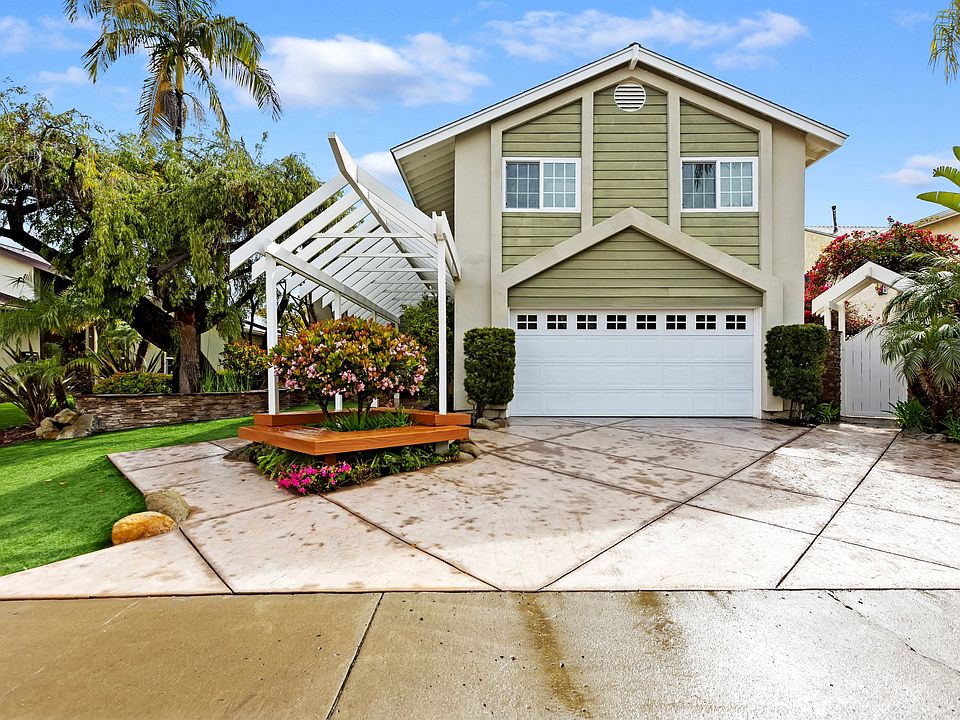 1st image of 9975 Red Rock Ct