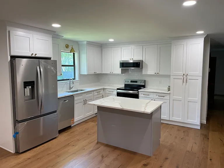 9016 Snow Hill Rd — Photo 2