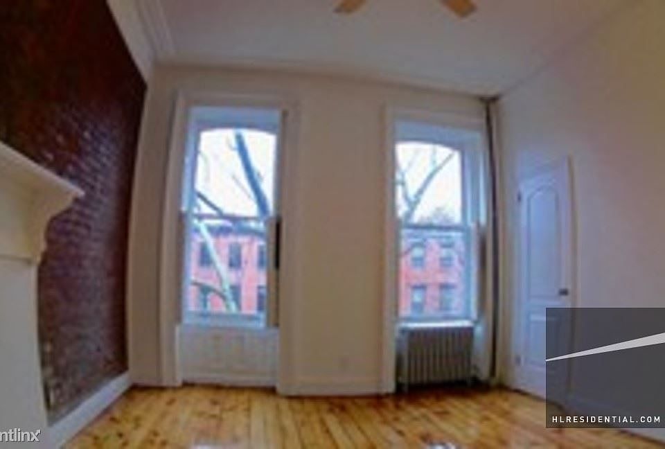 2nd image of 397 Clermont Ave APT 4F