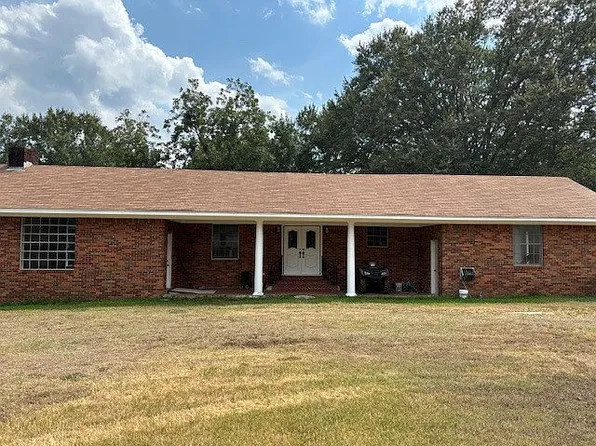 501 W Bayou St, Farmerville, LA 71241
