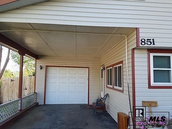 2nd image of 851 Broad St