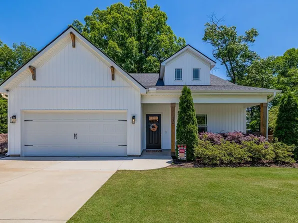 136 Shadecrest Dr, Mauldin, SC 29662