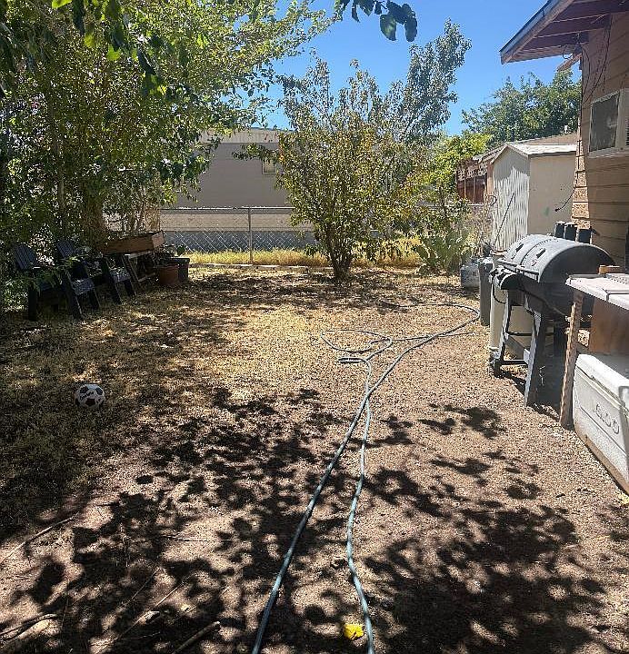 2nd image of 1301 E Avenue I Space 147
